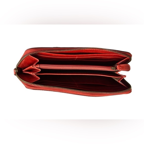 NEW Frye Studded Floral Zip Wallet - Picture 4 of 5